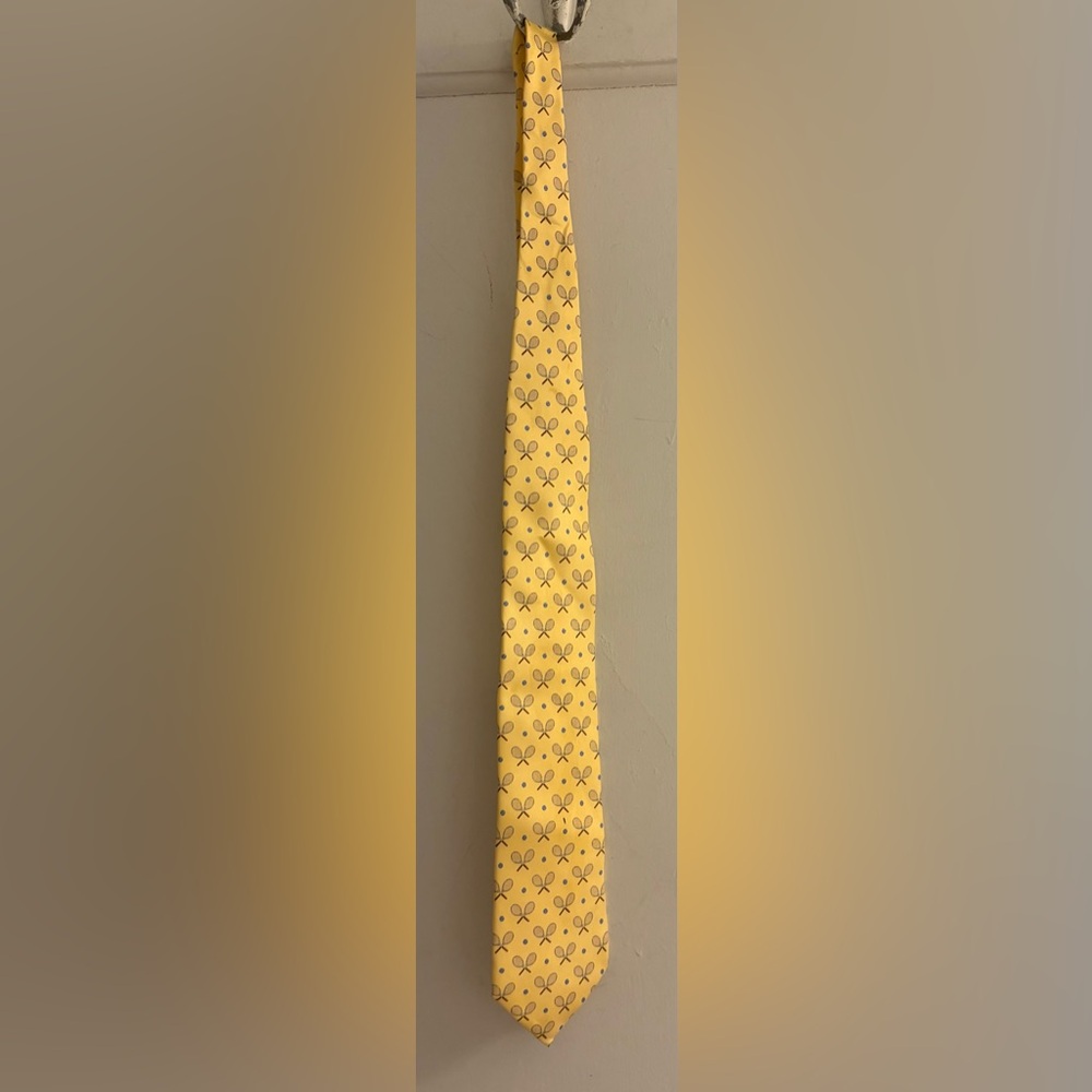 Alynn Vintage 100% Silk Tennis Racket Pattern Tie